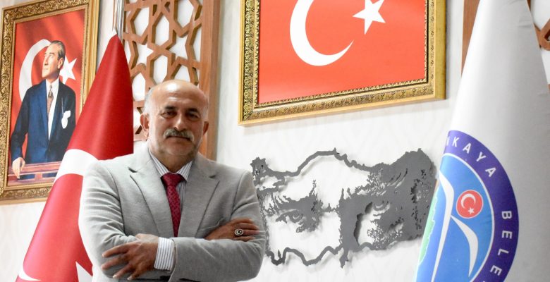 Özcan: ‘Atatürk’ün önderliğindeki tunç yürekli bir milletin zaferidir’…