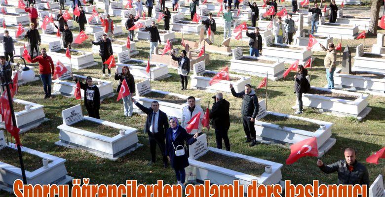 Öğrencilerden anlamlı ders başlangıcı