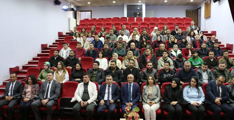 Prof.Dr. Yazıcı geçmişten günümüze Türk tarihini anlattı